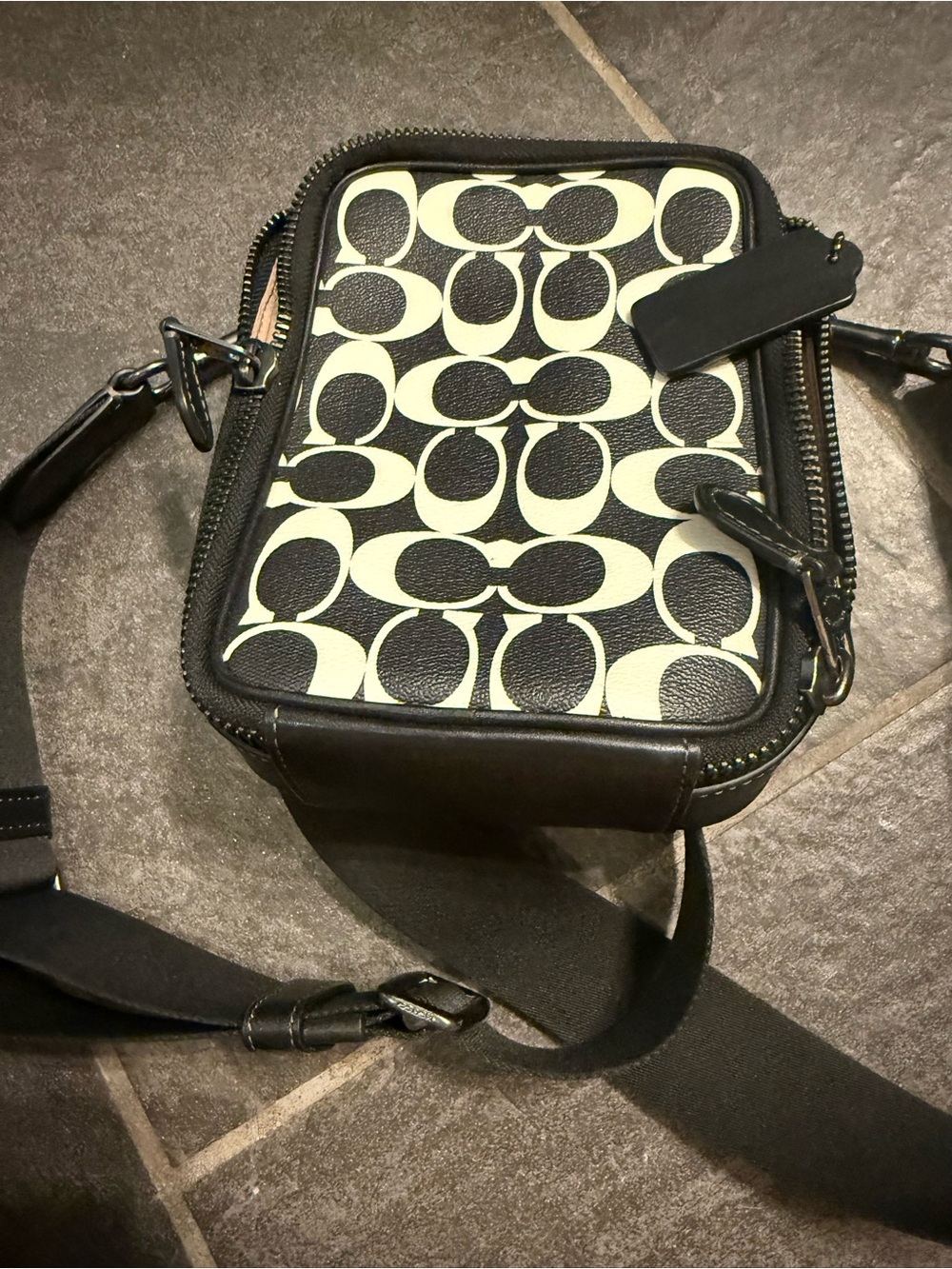 Coach Black and Cream Signature Canvas Messenger Crossbody